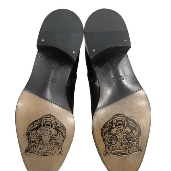 Gucci Black Leather Horsebit Chain Kitten Ankle Boots
Size 37 NWT - Picture 8 of 9